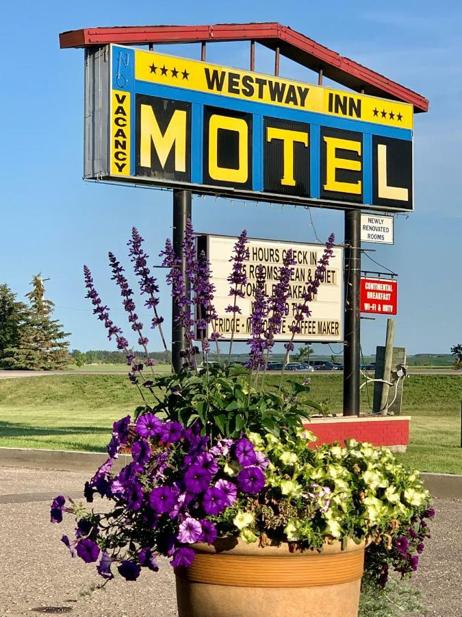 Westway Inn Motel Neepawa Екстериор снимка